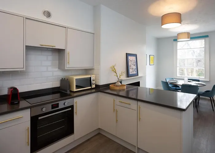 فندق The Falcon Tap Boutique *