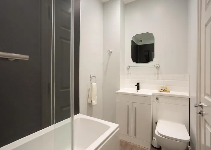 فندق The Falcon Tap Boutique